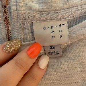 a new day Tops - 🌼 A New Day Cropped Sweatshirt a new day Tops - 🌼 A New Day Cropped Sweatshirt